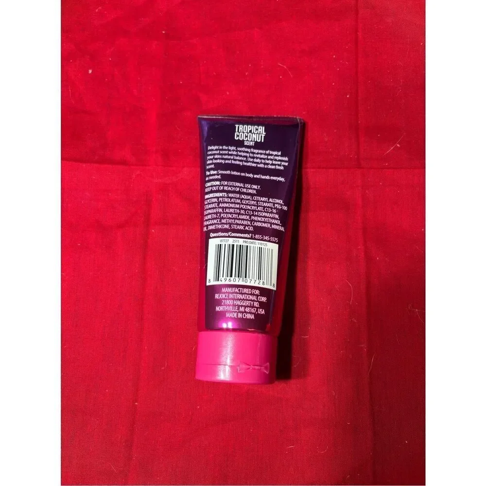 New Spa Luxury Tropical Coconut Ultimate Moisture Body Lotion - Purple & Pink